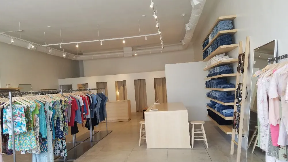 Slide of Apolonio General Construction