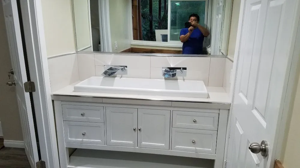 Slide of Apolonio General Construction