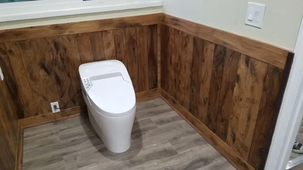 Slide of Apolonio General Construction