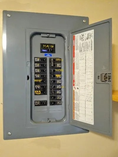 Slide of Apple Electric and Handyman