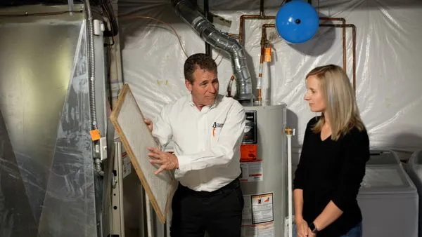 Applewood Plumbing Heating & Electric Logo