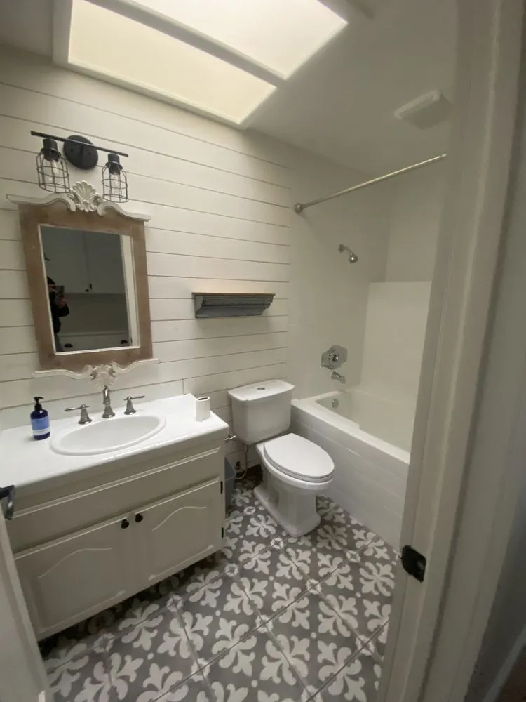 Slide of Aps Remodeling And Construction