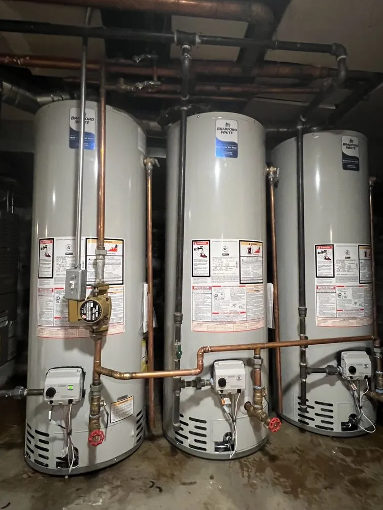 Slide of Aqua Artisans