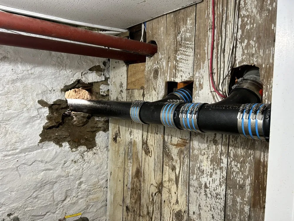 Slide of Aqua Bros Plumbing