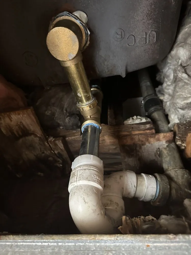 Slide of Aqua Bros Plumbing