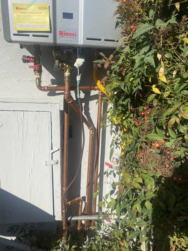 Slide of Aqua Flow Plumbing