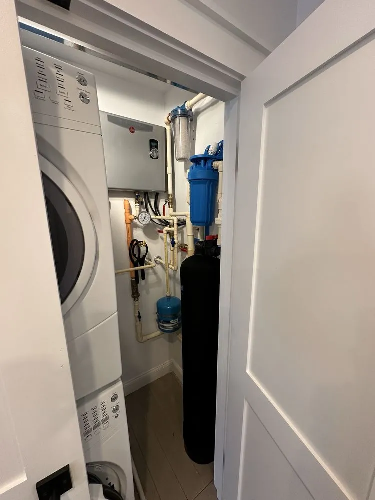 Slide of Aqua Guard Mainline Plumbing and Services