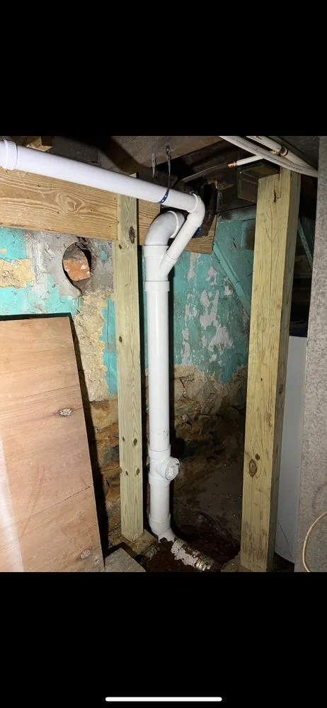 Slide of Aqua Plumbing Pros