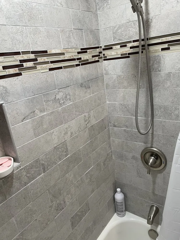 Slide of Aqua Plumbing Pros