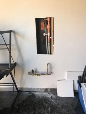 Aqua Plumbing Service & Repair Logo