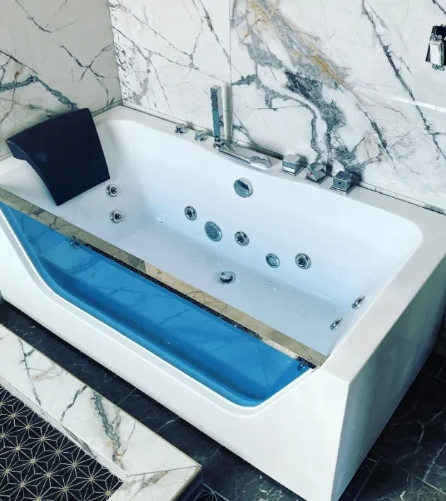 Slide of Aqua Plumbing Services