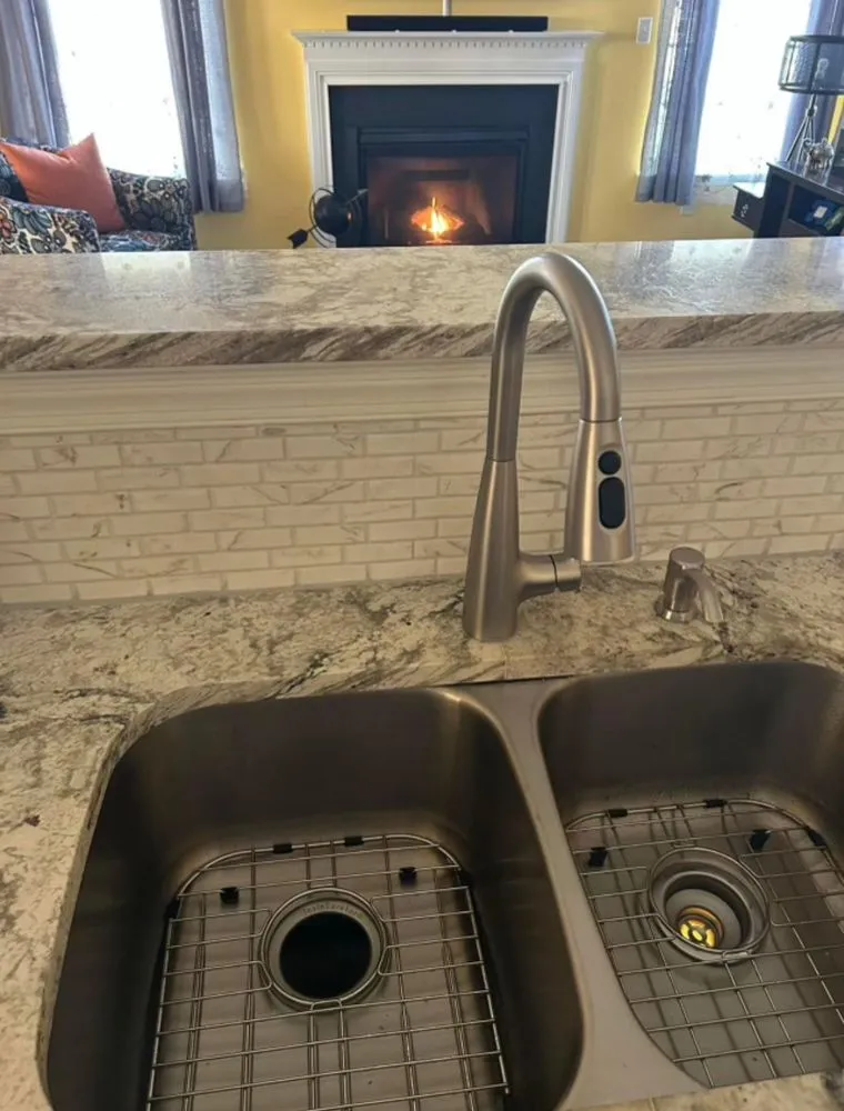 Slide of Aqua Plumbing Solutions