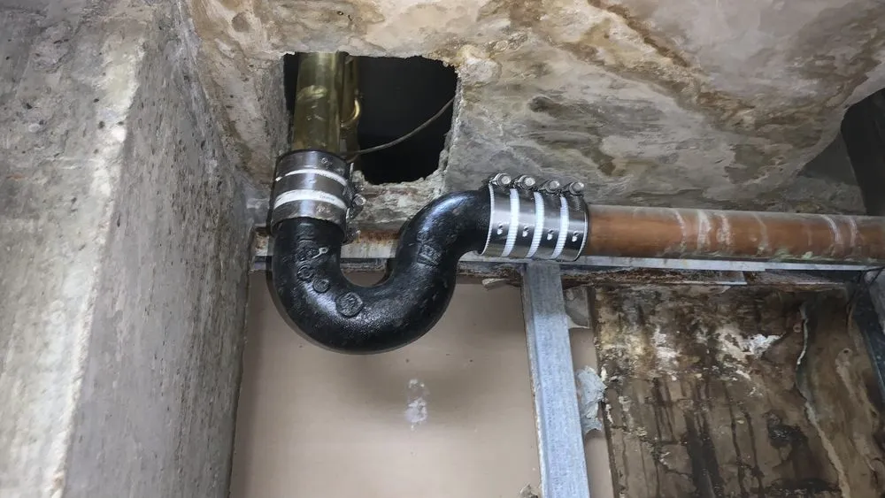 Slide of Aqua Tech Plumbing