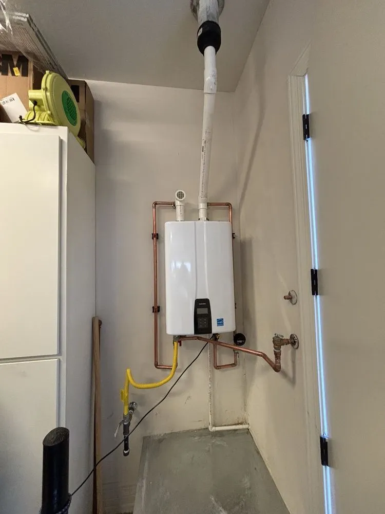 Slide of AquaForce Plumbing & Drain