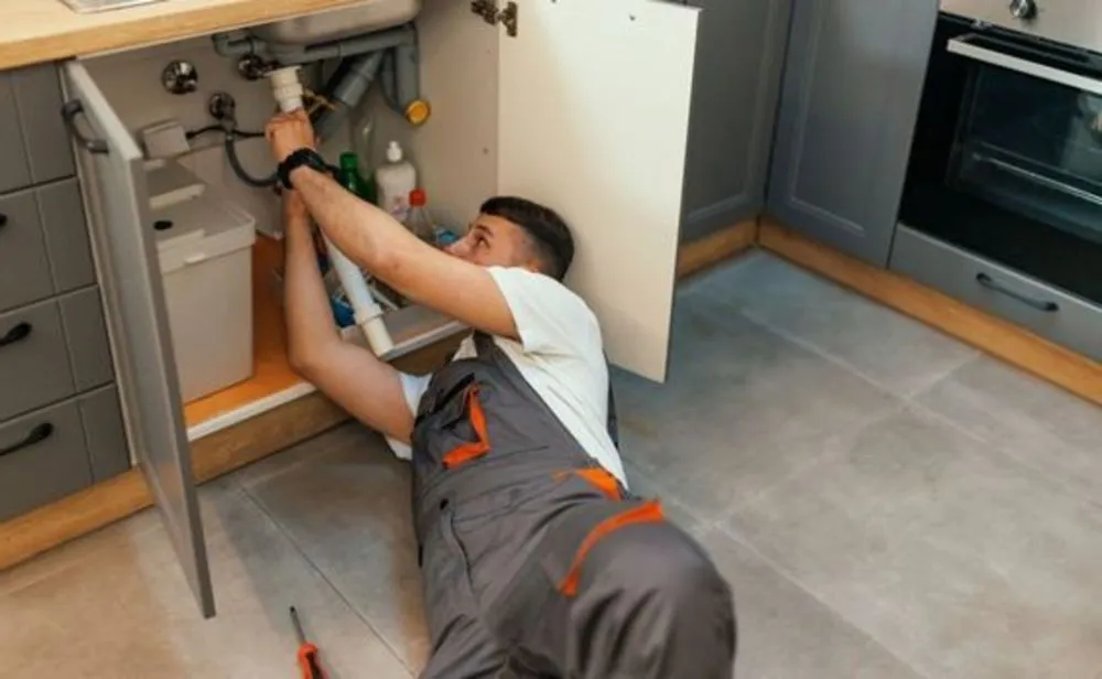 Slide of AquaGuard Plumber Cheap