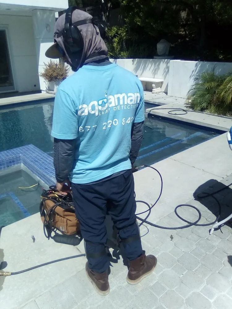 Emergency emergency plumbing for homes in Thousand Oaks, CA by Aquaman Leak Detection