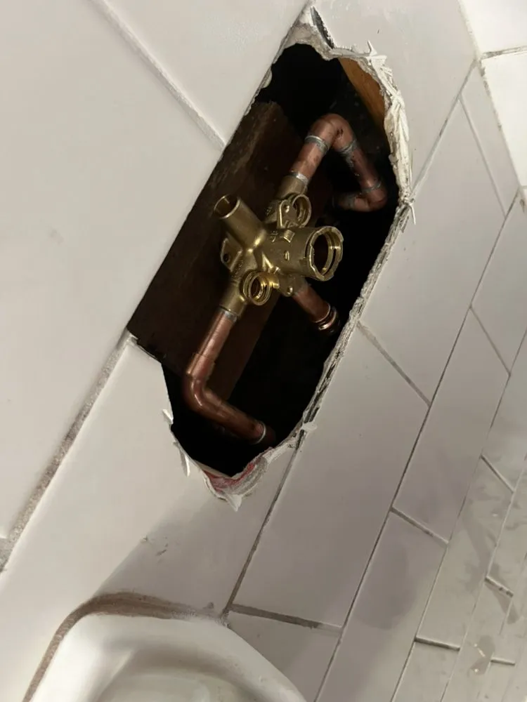 Slide of Aquaman Rooter & Plumbing