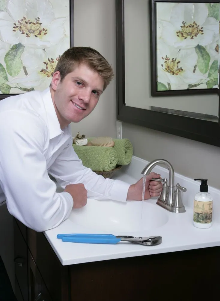 Slide of Aqueduct Services