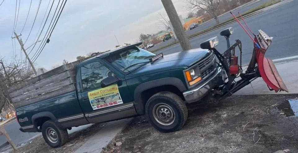 Slide of Arciles General Contracting