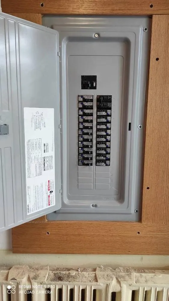 Slide of Ardila Remodeling