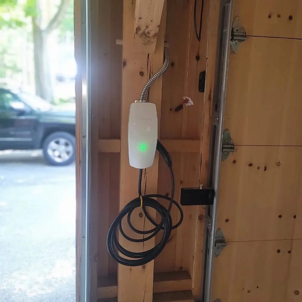 Slide of ARIE HOME IMPROVEMENT