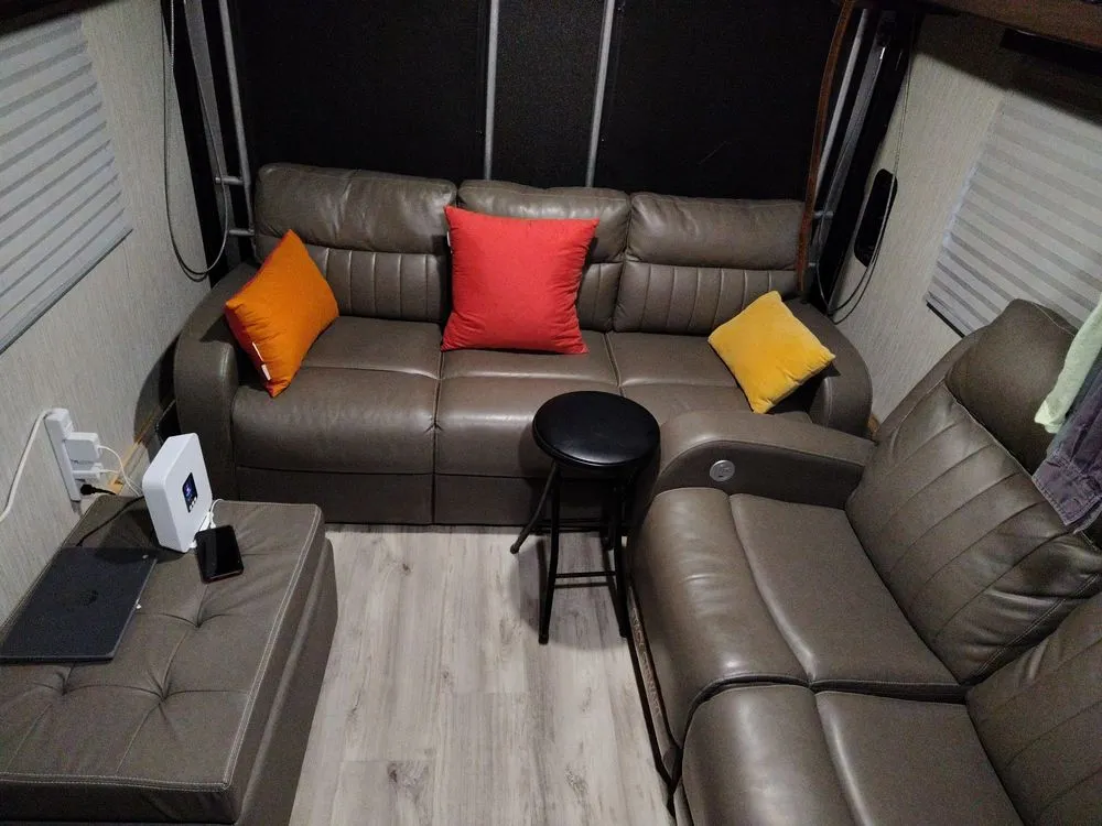 Slide of Arizona Integrity Handyman service