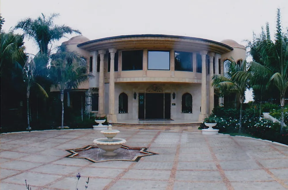 Slide of ARKA Builders