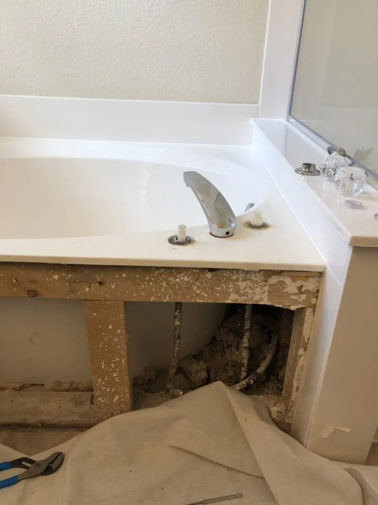 Slide of Armadillo Plumbing