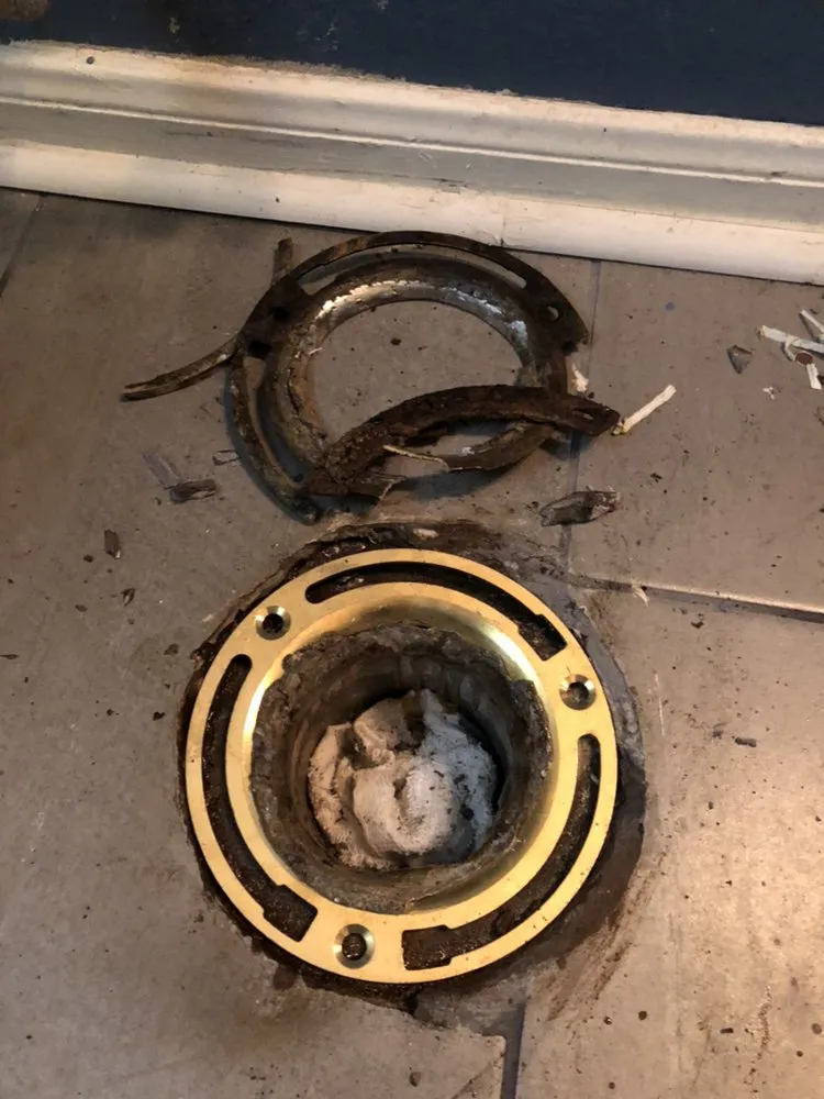 Slide of Armadillo Plumbing