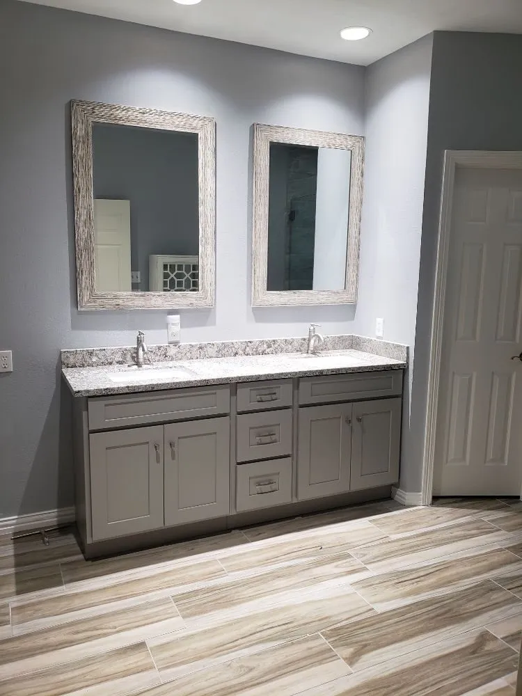 Slide of Armando's Handyman & Remodeling Services