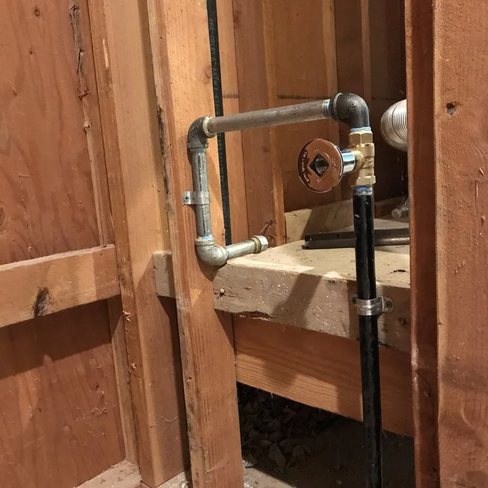 Slide of Arreaga Santos Plumbing