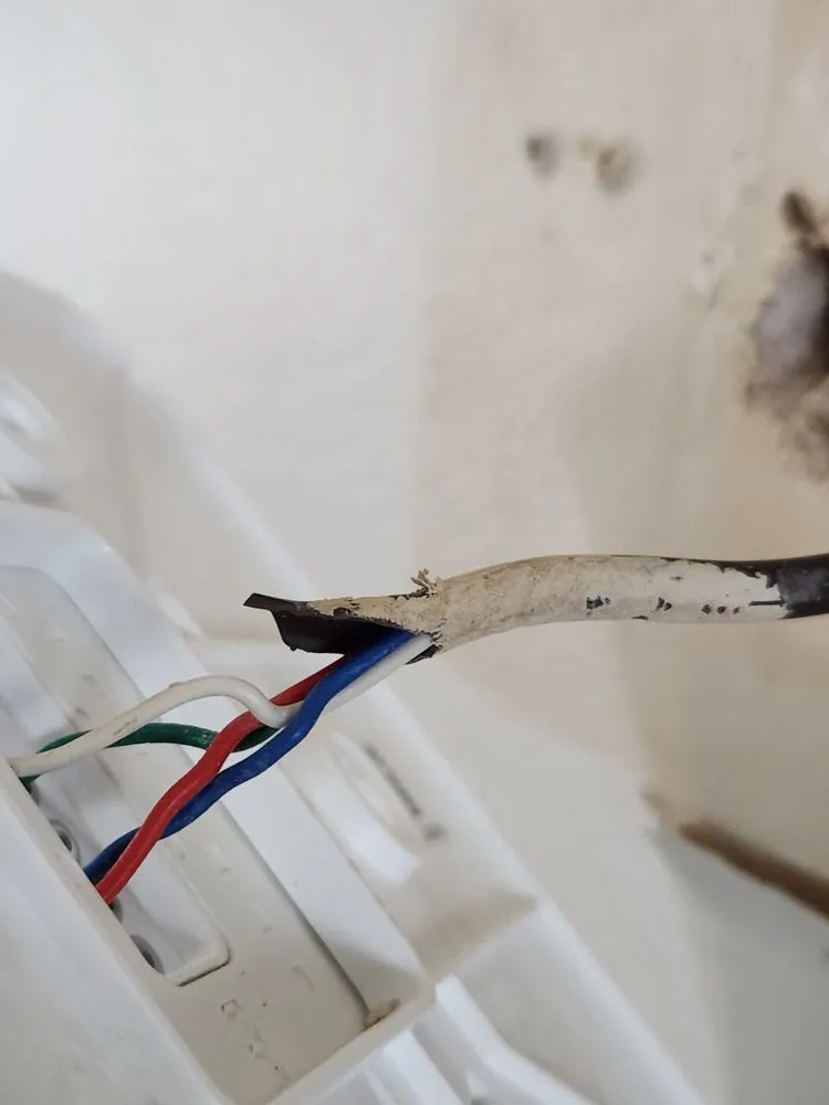 Slide of Arronco Comfort Air