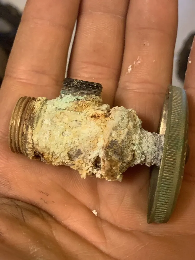 Slide of Arrow Leak Detection