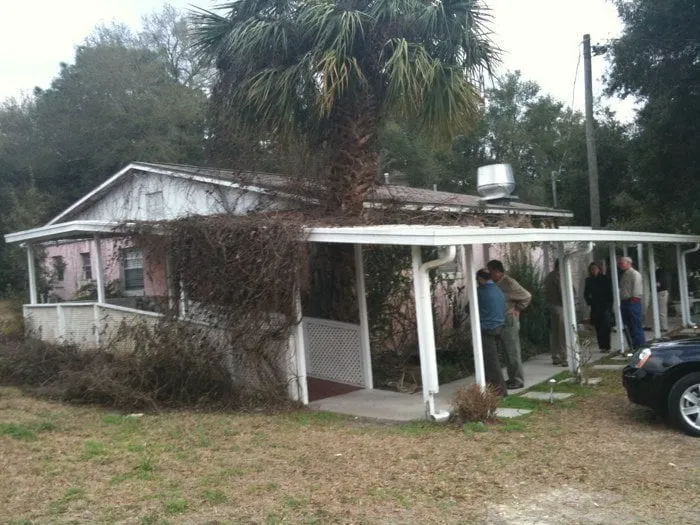 Slide of Artistic D-Zine Construction