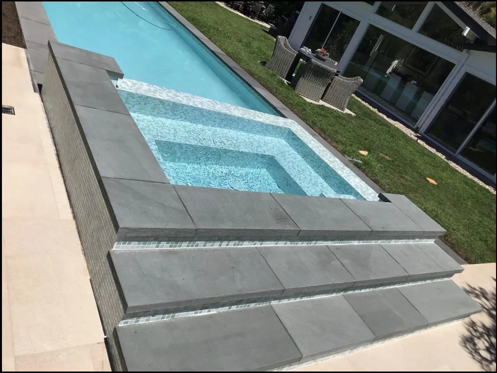 Emergency pipe repair for homes in San Fernando Valley, CA by Artistic pools