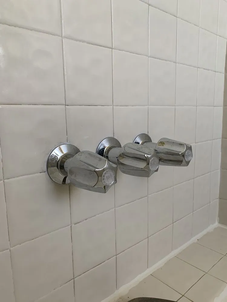 Slide of Art's Plumbing & Drains