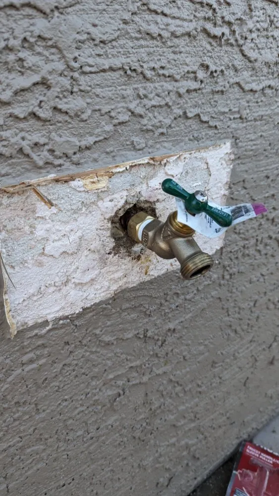 Slide of Arturo The Handyman Repairs