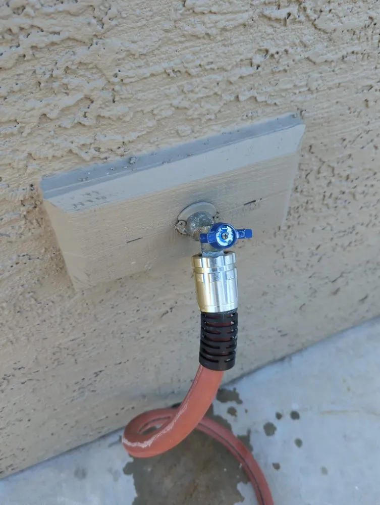 Slide of Arturo The Handyman Repairs