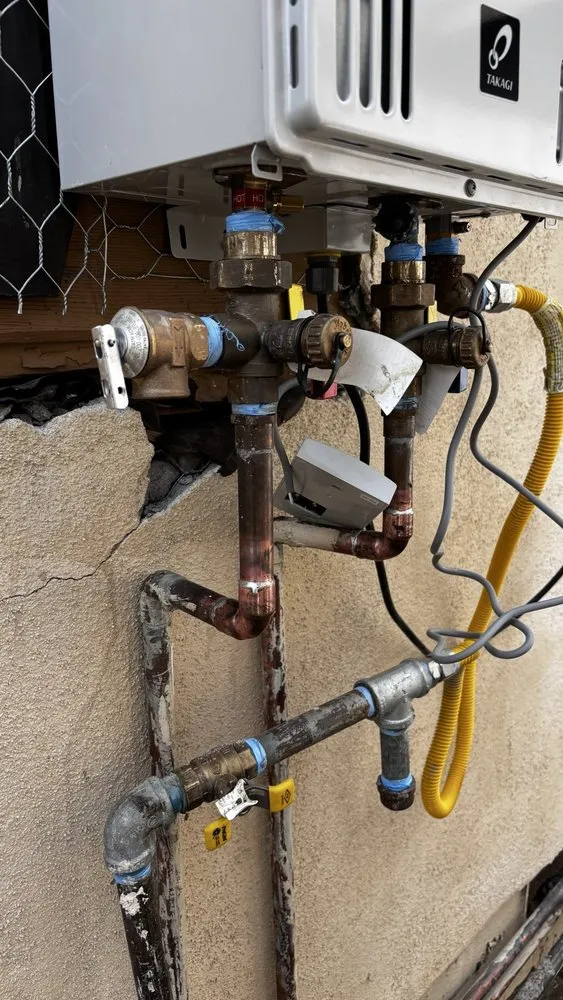 Slide of Arturo Wag Plumbing