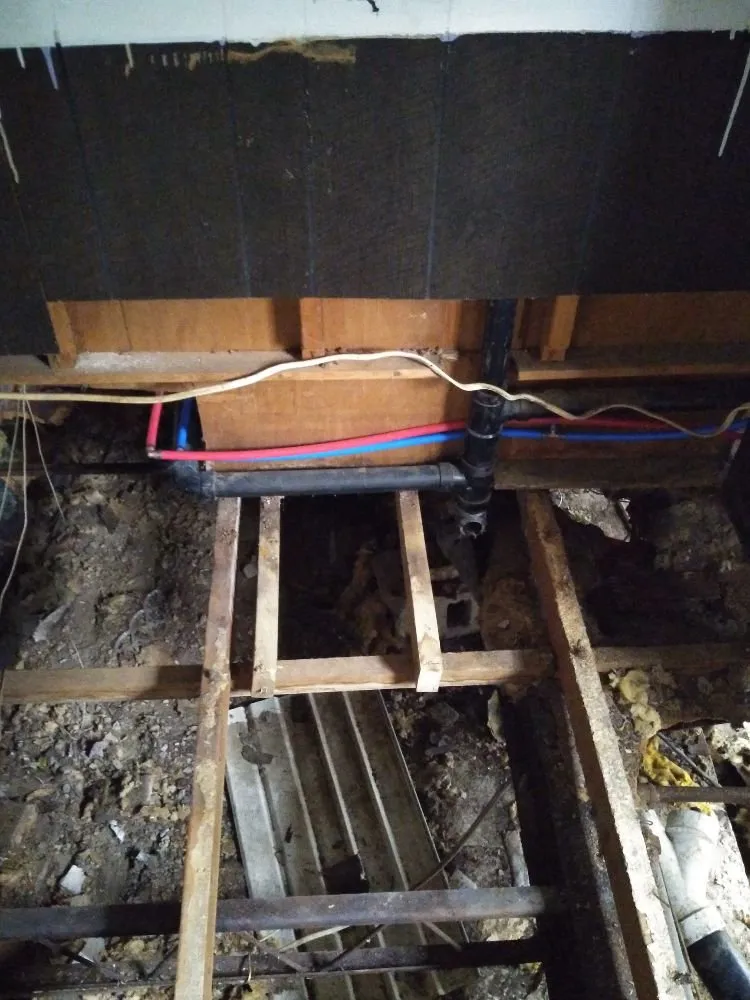 Slide of Arvins Construction