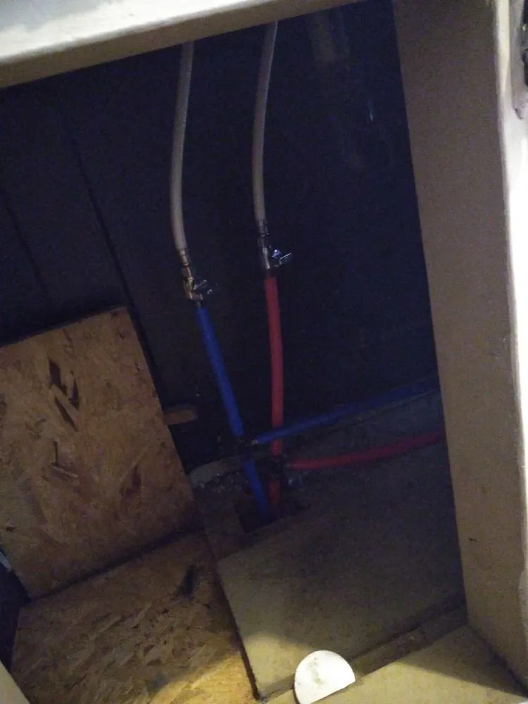 Slide of Arvins Construction