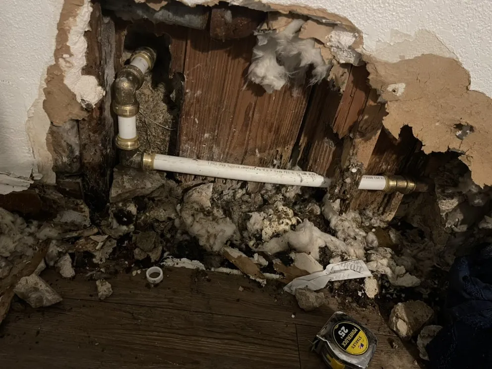 Slide of Ascencios Plumbing and Handyman