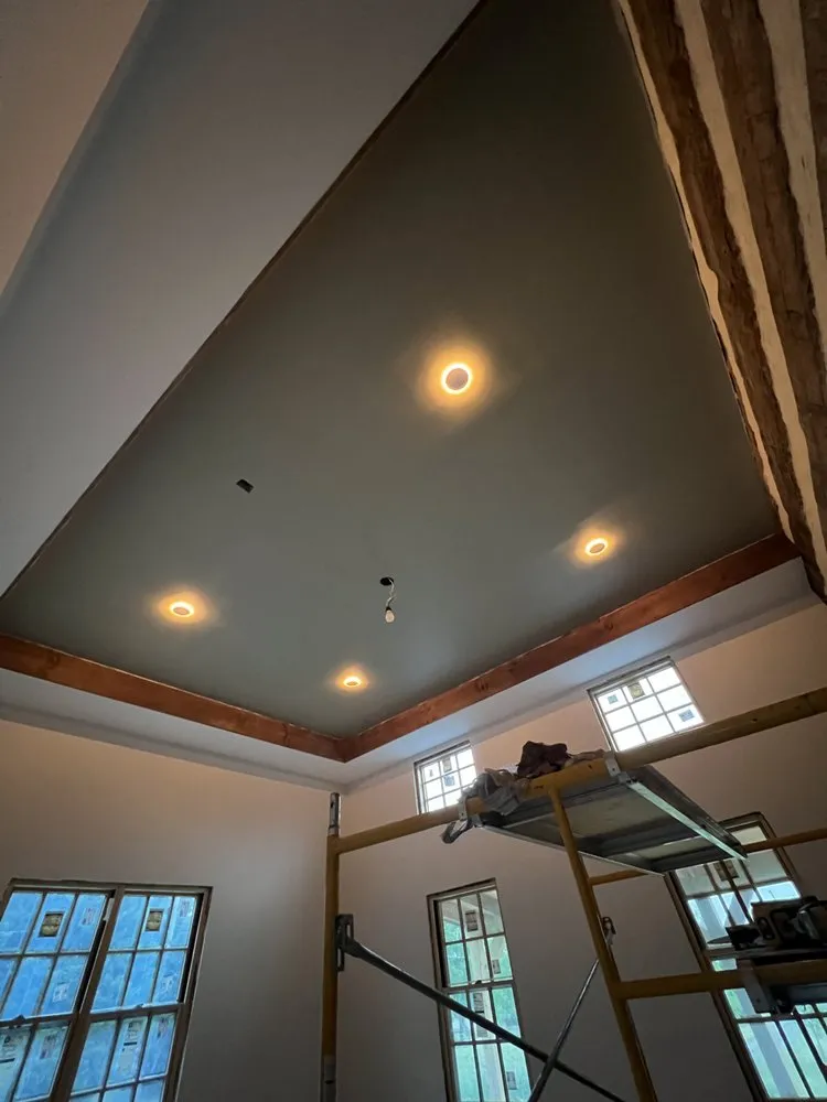 Slide of Aspenshade Management