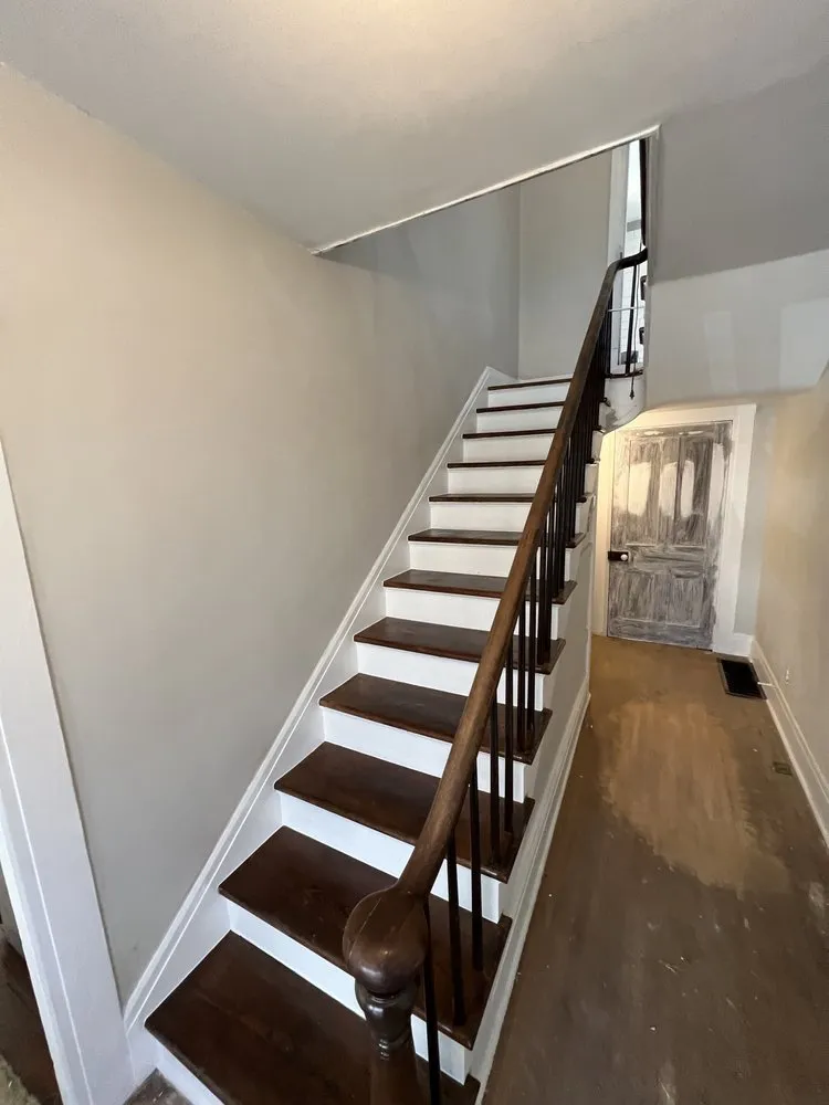 Slide of Aspenshade Management