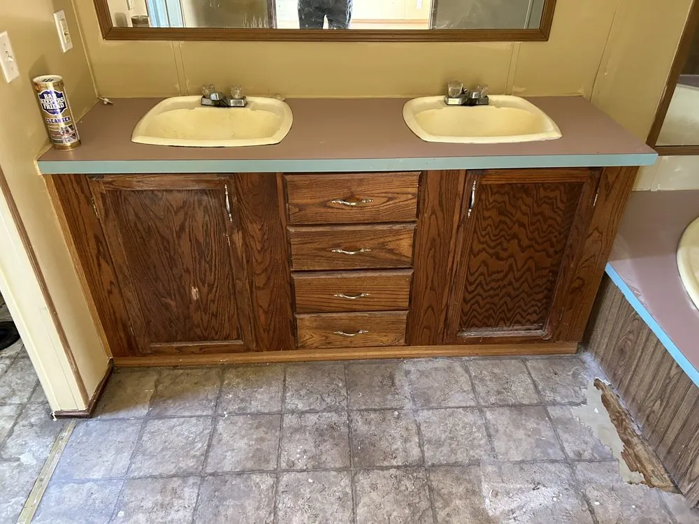 Slide of Associates Plumbing and Electric