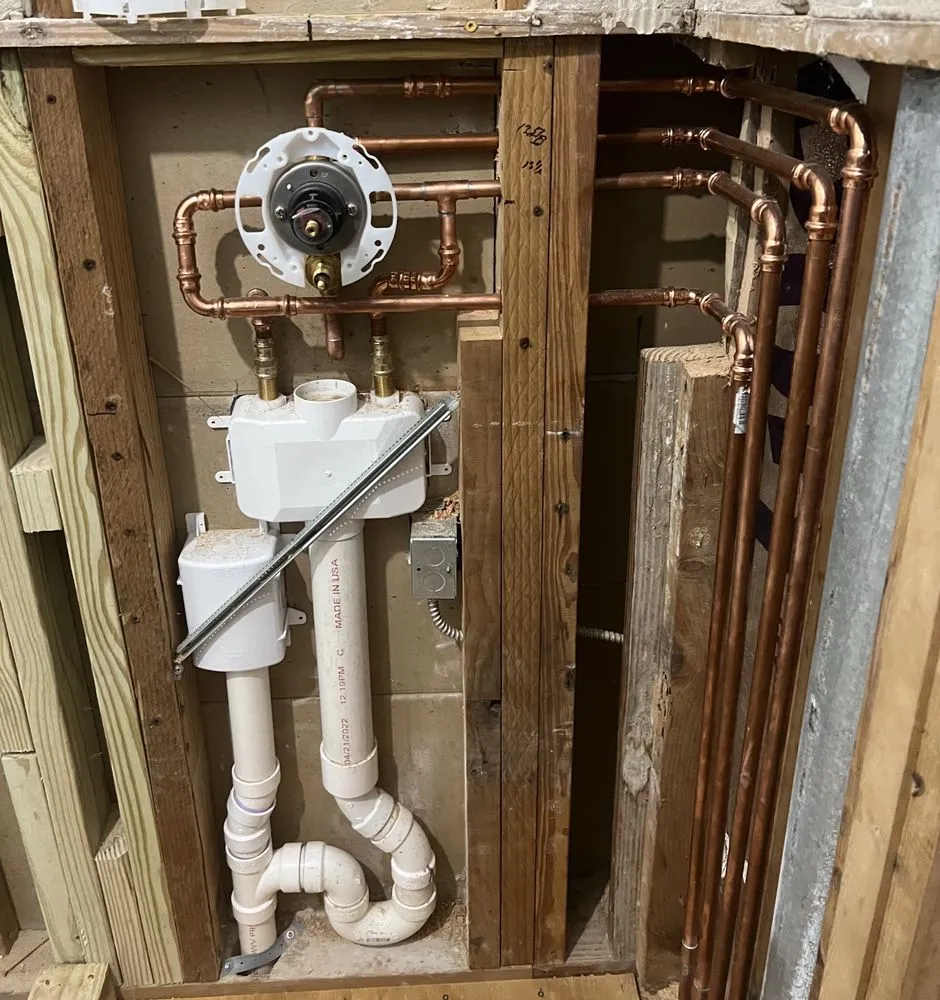 Top-rated water heater service experts serving St. Petersburg, FL - Astro Plumbing Services
