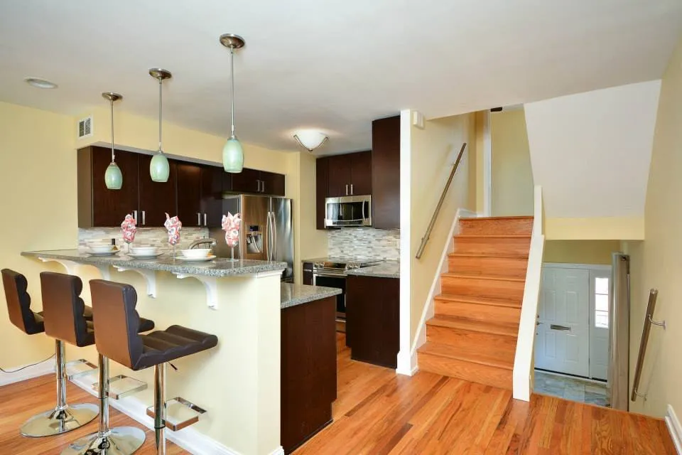 Slide of Astute General Contracting LLC