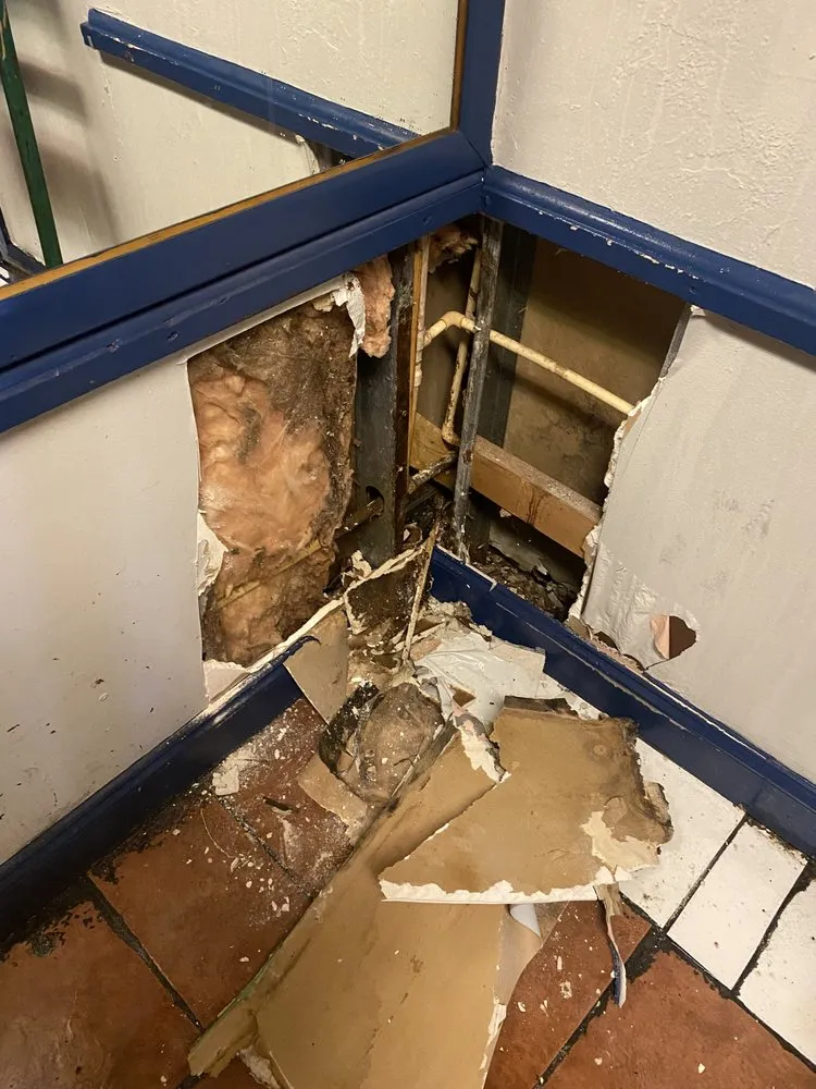 Slide of ATL Barrons Home Improvement