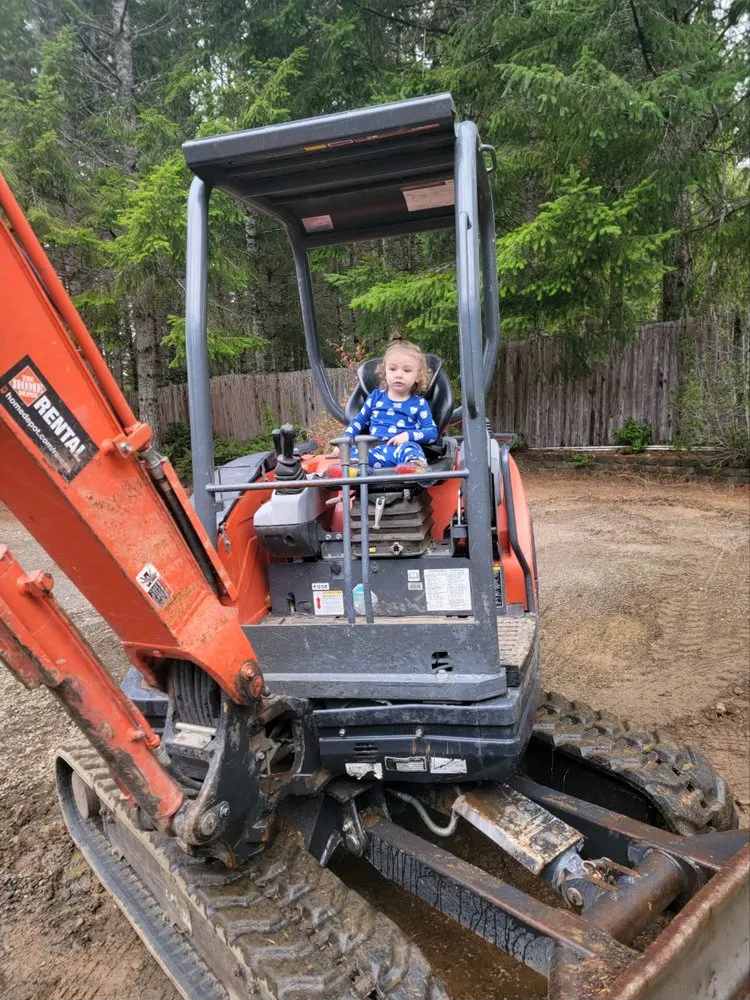 Slide of Atlas Home Services