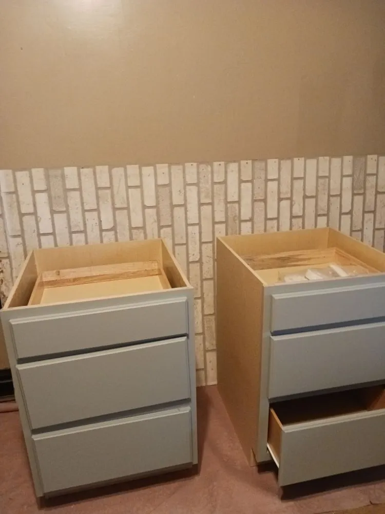 Slide of Atyer Service